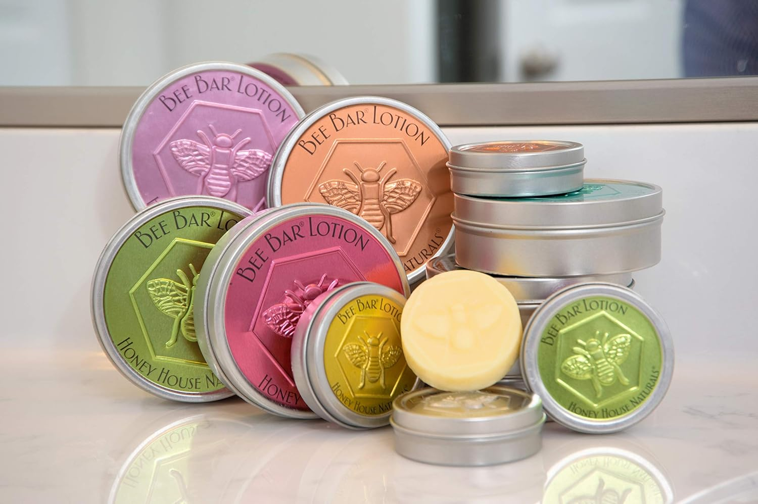 Honey House Naturals Bee Bar Duo- Vanilla - Small .6 Ounce & Large 2 Ounce image number 5