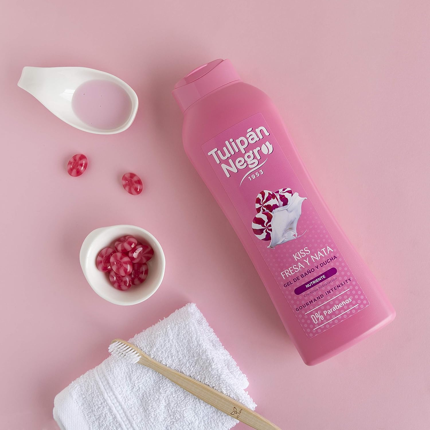 Black Tulip Shower Gel Strawberries and Cream Pink Sweet 720 Ml image number 1