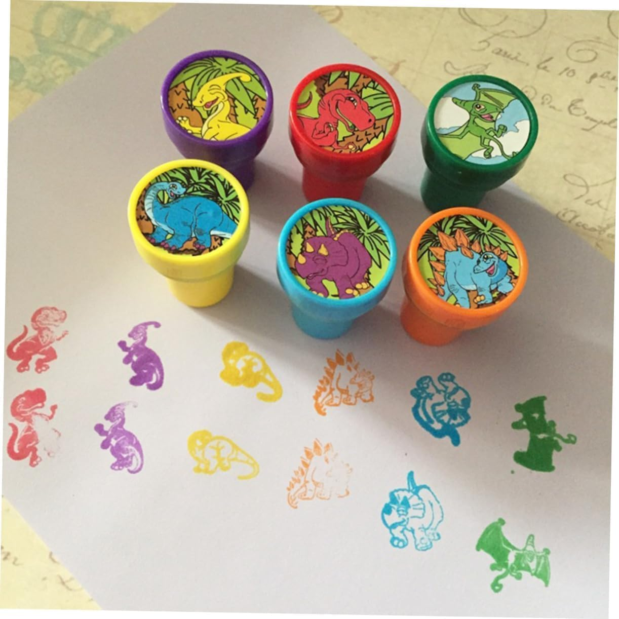 12 Pcs Animals Dinosaur Stamps Signet Animals Themed Self-Inking Stampers Birthday Party Favors Supplies Washable Stampers Crafts Party Favor School Prizes image number 4