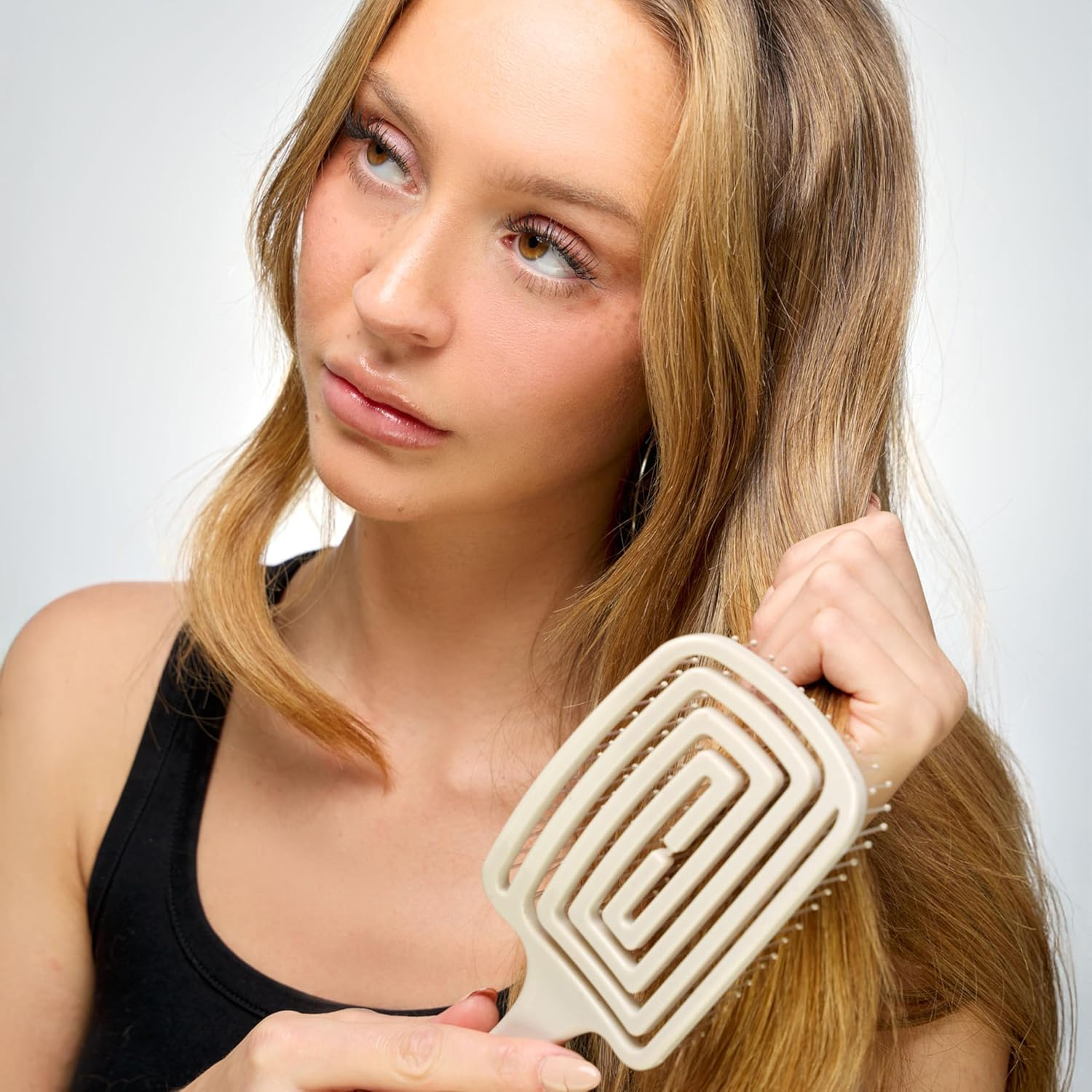 So Eco Flexi Paddle Detangling Hair Brush image number 3
