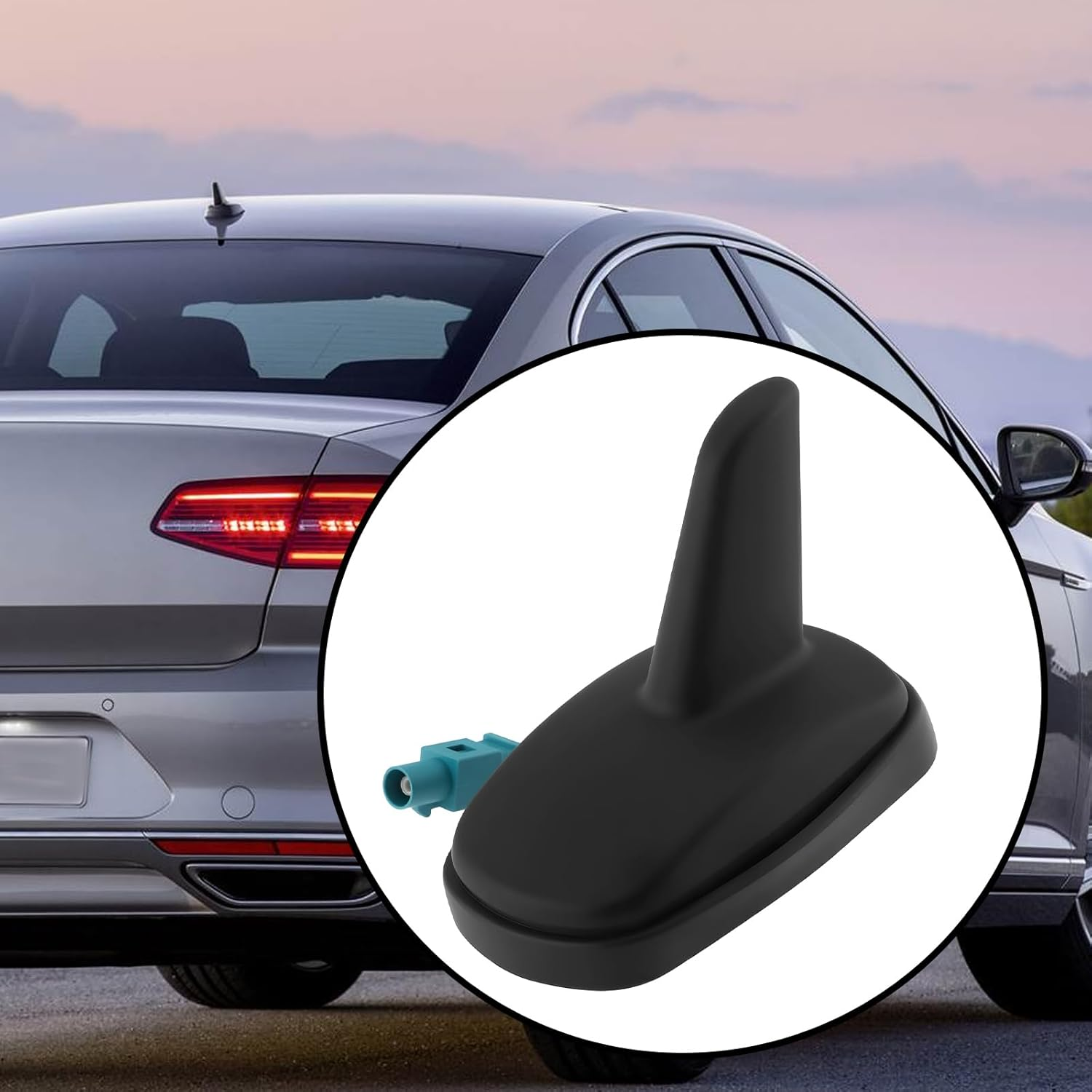 Emagtech Car Roof Antenna 6.3X5.2X8.2Cm Compatible with VW Golf 5 6 Compatible with Passat image number 2