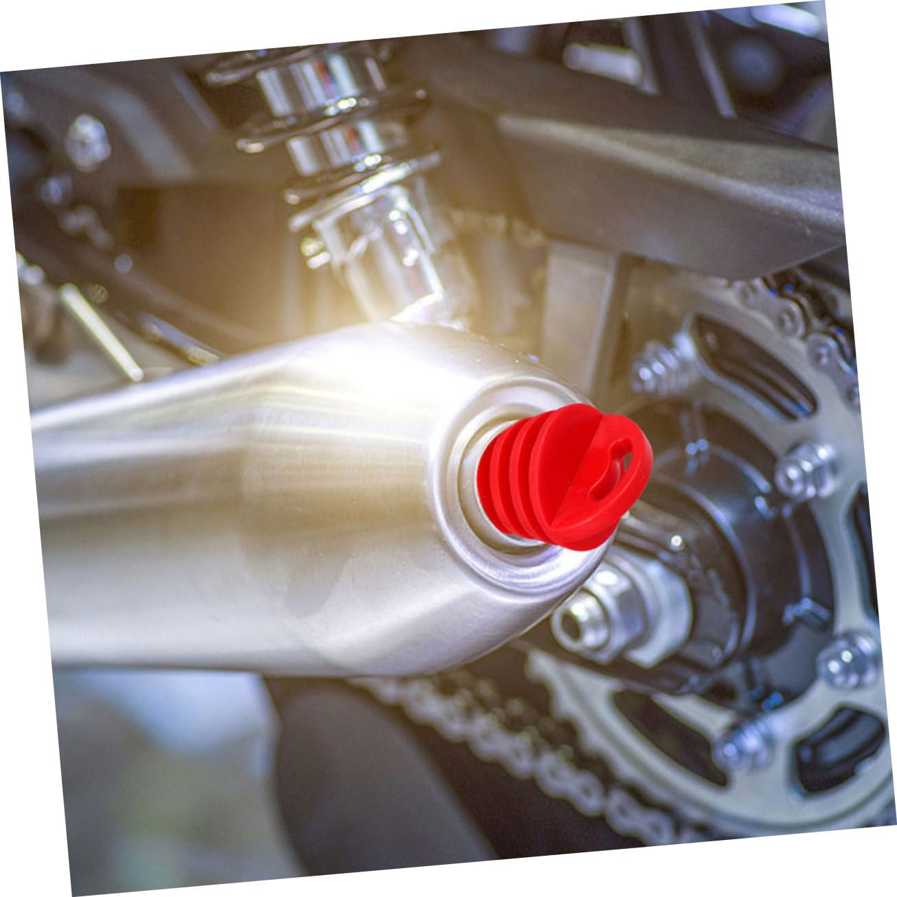 Happyyami 2Pcs Motorcycle Exhaust Air-Bleeder Plugs Performance-Enhancing Silencer Accessories in Green and Red Easy Installation for Upgraded Riding Comfort image number 4