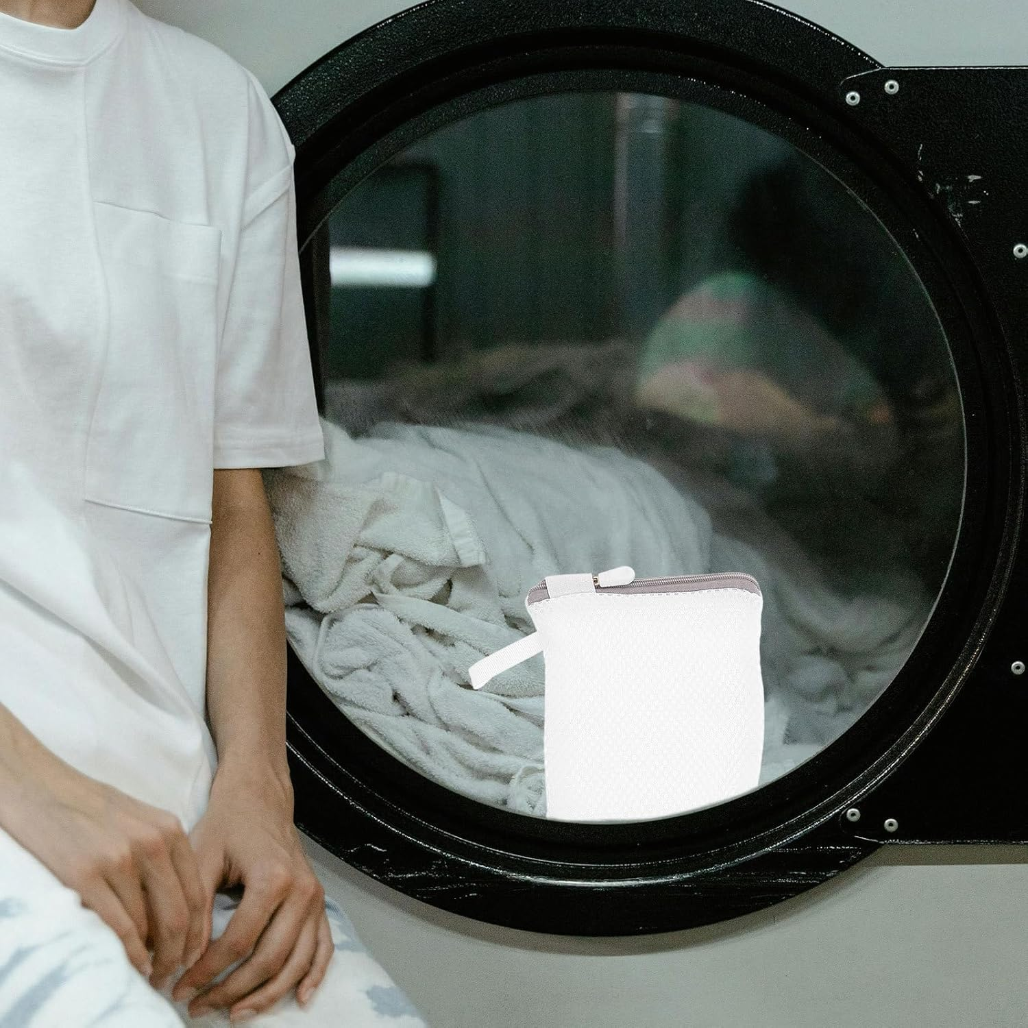 BOLNEY 6Pcs Mini Laundry Wash Bags, Mesh Lingerie Net Bags with Zipper, Perfect for Delicates, Bras, Socks, Underwear, Travel-Friendly, Polyester, Rainbow Mesh image number 2