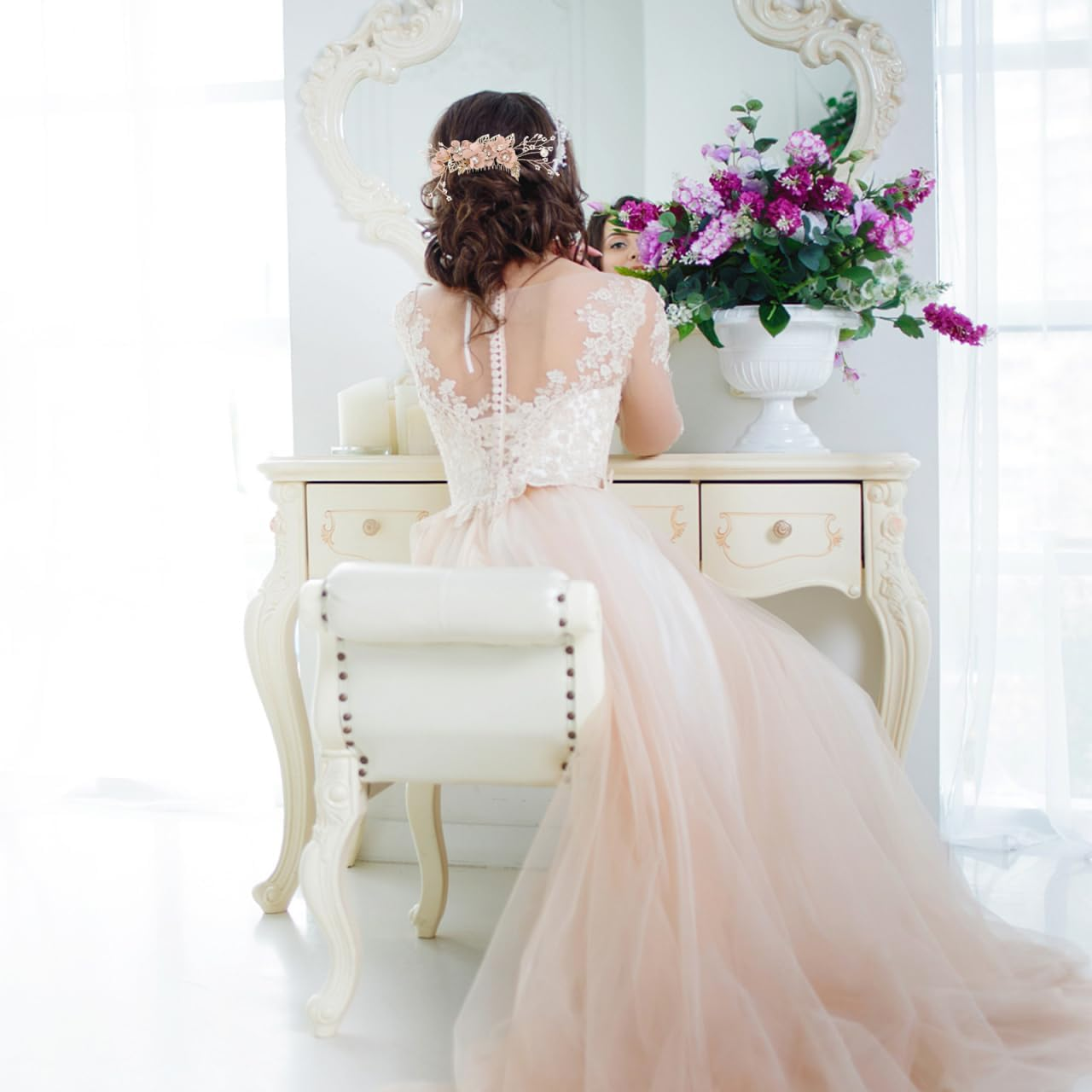 Hemobllo Side Hair Clips with Flowers for the Bride: Alloy Headpiece with Rhinestones and Flowers for Wedding Brides Hair Comb Wedding Prom Birthday Party image number 5