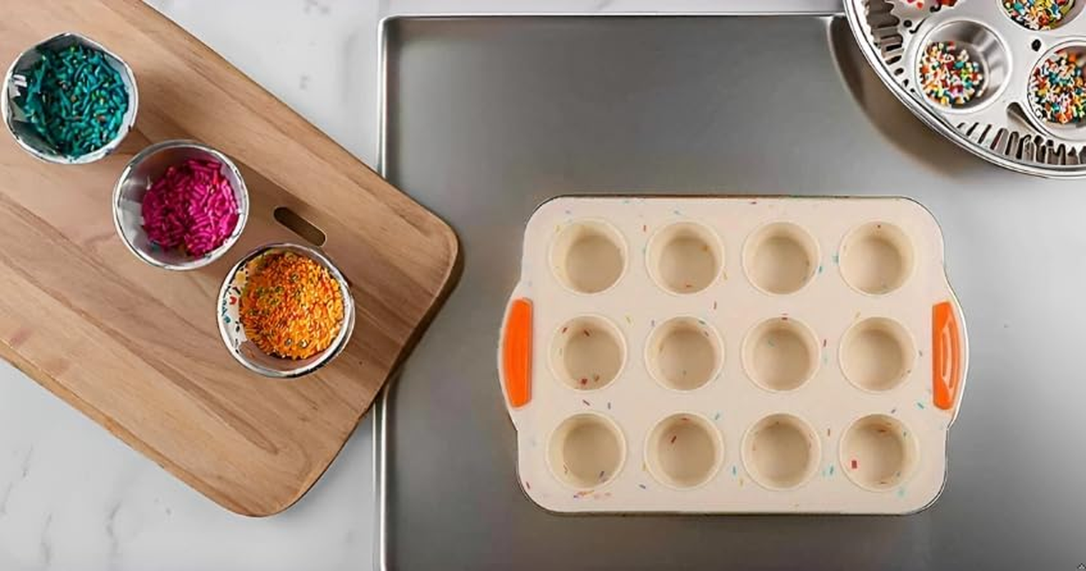 12 Cups Cake Pan, Non-Stick Baking Pan for Oven Carbon Steel Molds Bakeware Tools French Pastry Molds Muffin Cupcake Pan (12-Cavity) image number 4