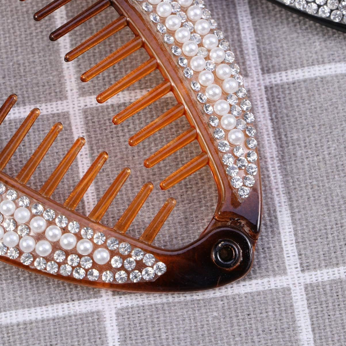 Norhogo Fish Shape Plastic Hair Clamps,Banana Hair Clips with Crystal Banana Clip Fish Shape Rhinestone for Women,Set of 2 image number 1