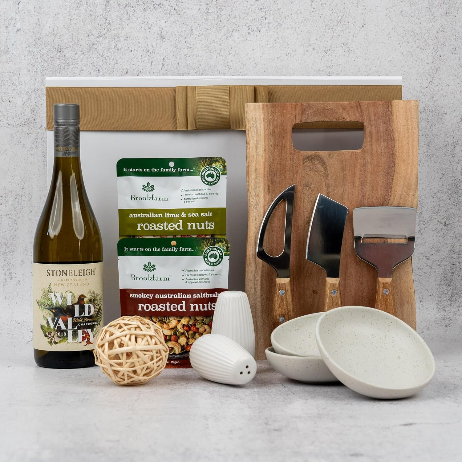 Shiraz Indulgence Gift Hamper - Aussie Gifting Ideas for Birthdays, Christmas, Mothers Day, Anniversaries - Includes Shiraz Premium Wines and Elegant Dining Essentials (Popular White Wine) image number 2