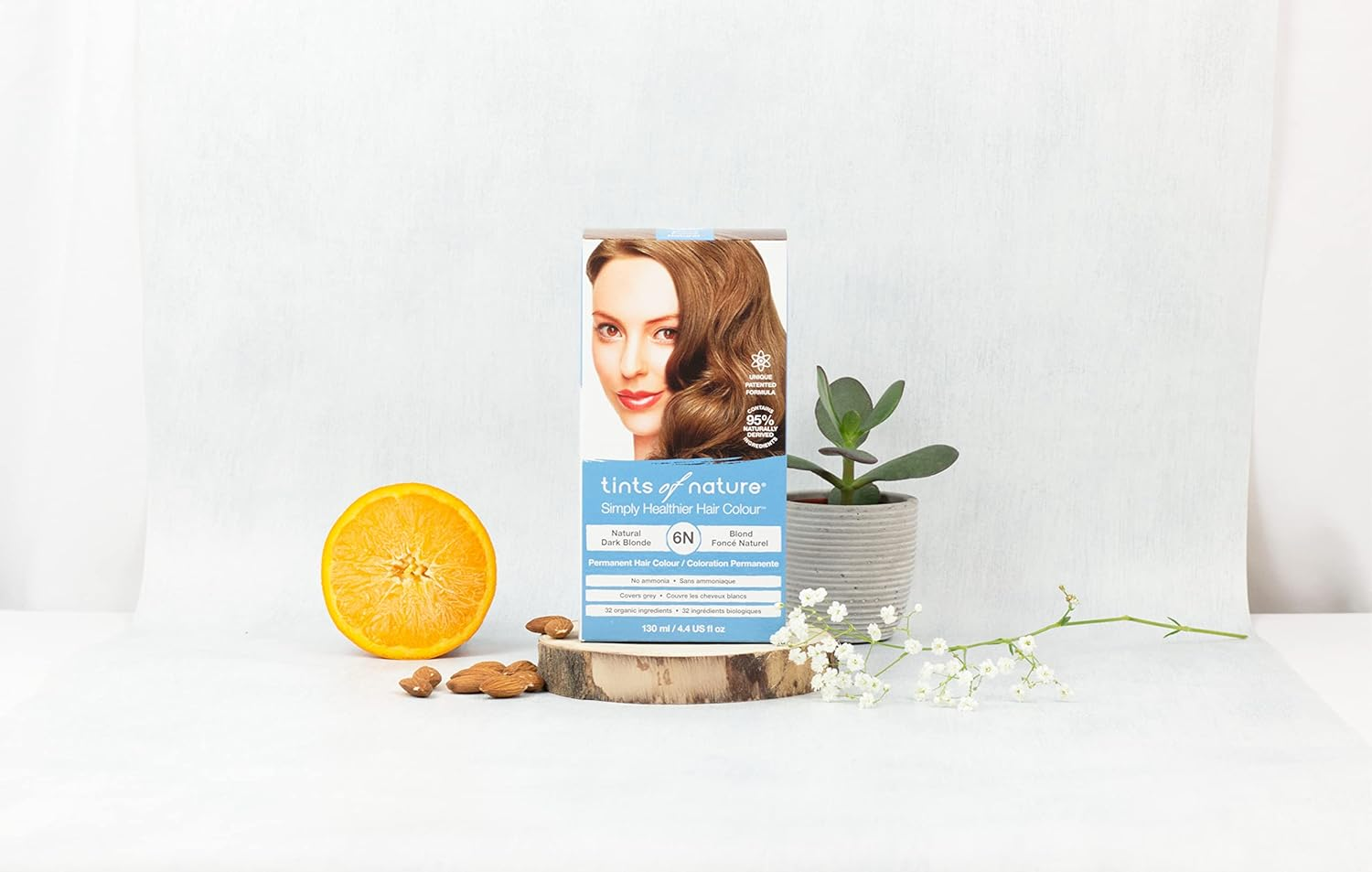 Tints of Nature 6N Natural Dark Blonde Permanent Hair Dye, Nourishes Hair and Covers Greys, Ammonia-Free, 130Ml image number 5