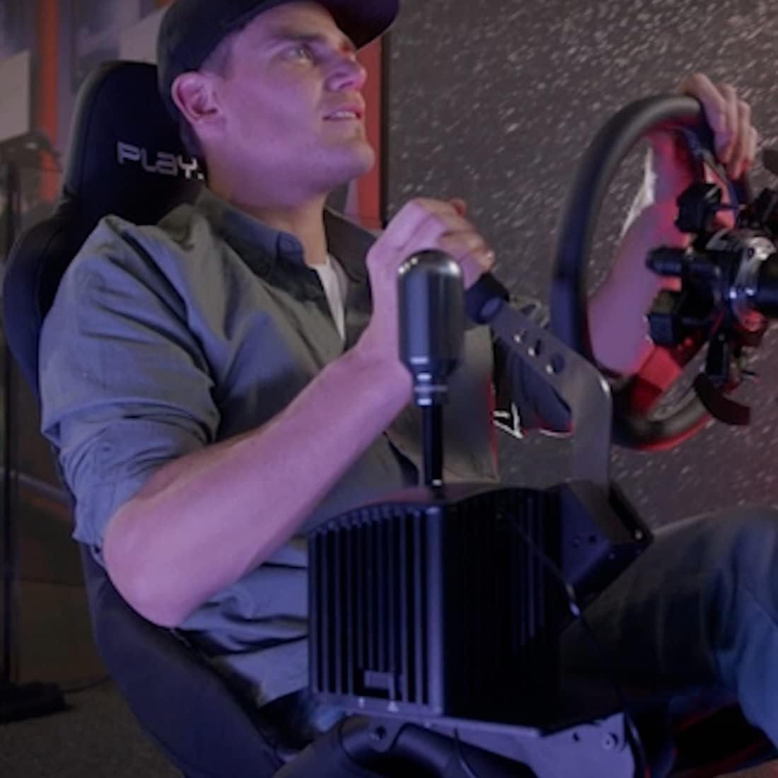 Playseat&reg; Trophy - Gearshift and Handbrake Holder image number 1