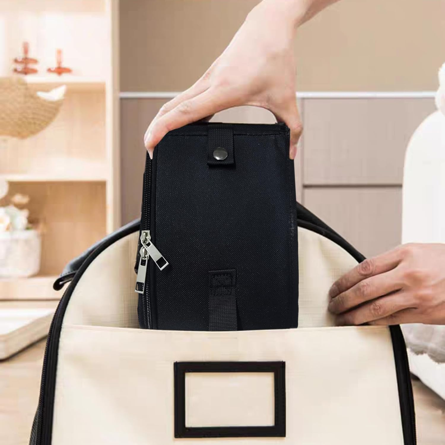 Portable Foldable Cat Litter Box for Travel, Waterproof Leak-Proof Design with Lid, Collapsible Carrier for Car/Hotel, Lightweight Tray for Small Cats & Kittens image number 3