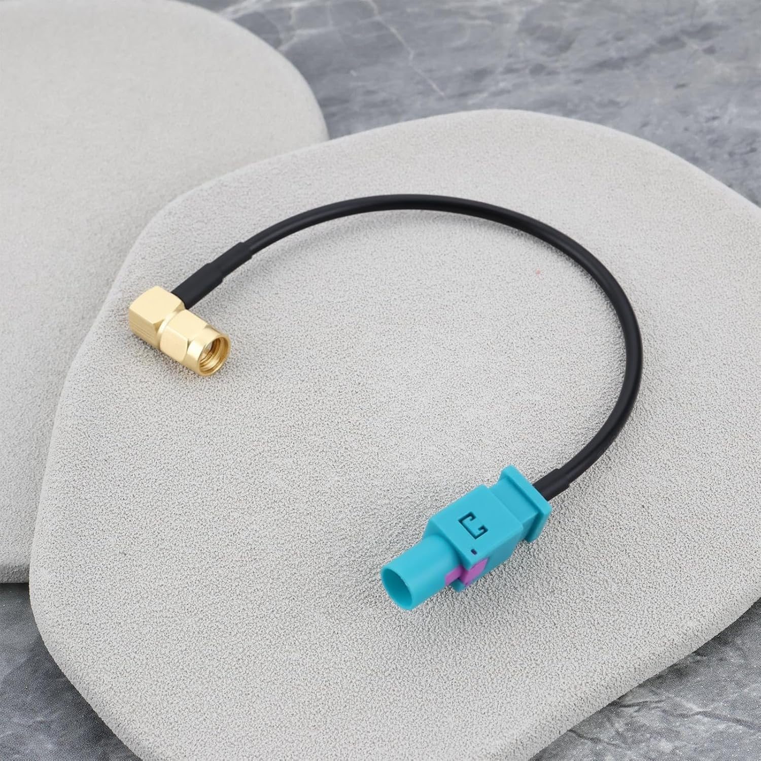 Fakra Z Male to 90 Degree SMA Male Car GPS Antenna Adapter Cable 15Cm Wire image number 5