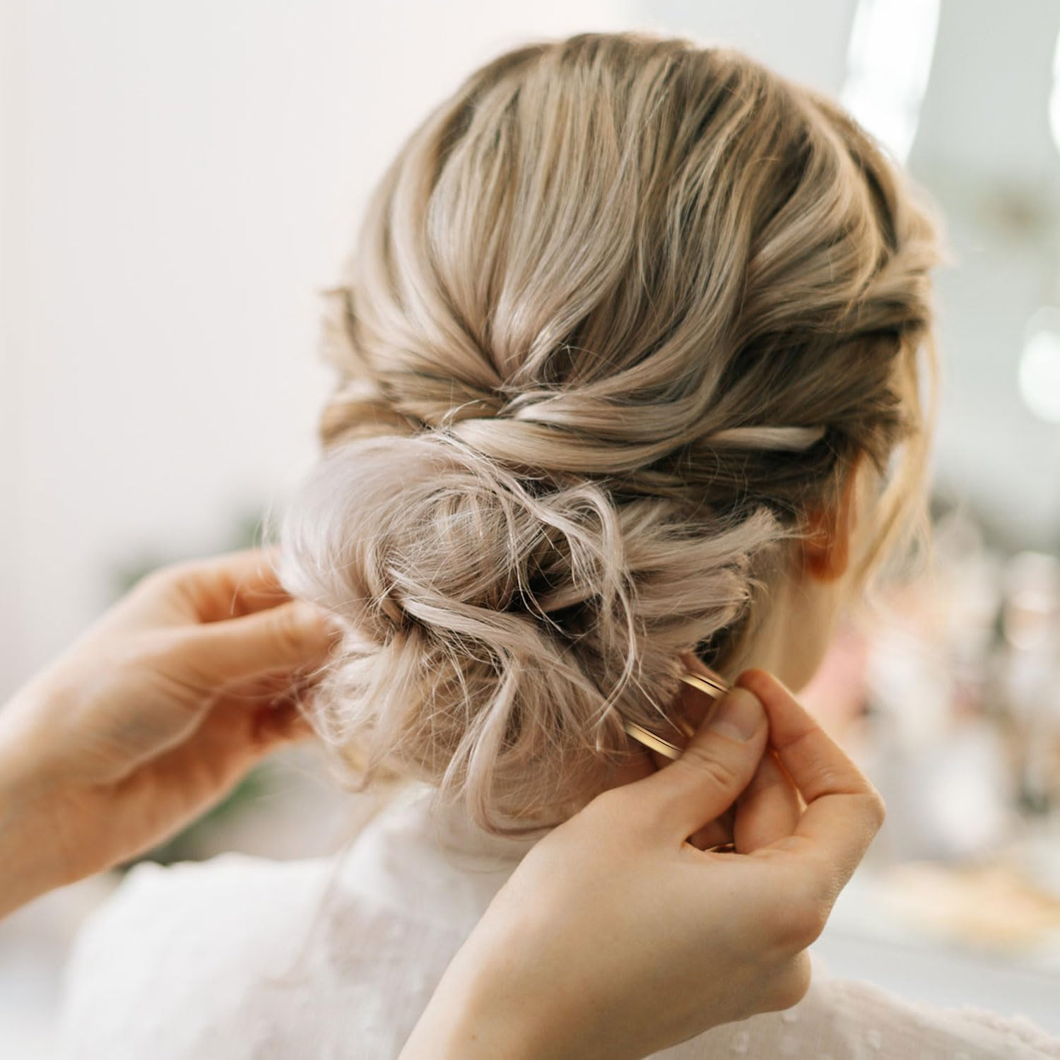 4 Pc French Hairpin, 2 Sizes Alloy U-Shaped Hair Sticks Gold Silver Chignon Hairpin Hair Styling Pins French Twist Hair Clips for Knots Women Gifts