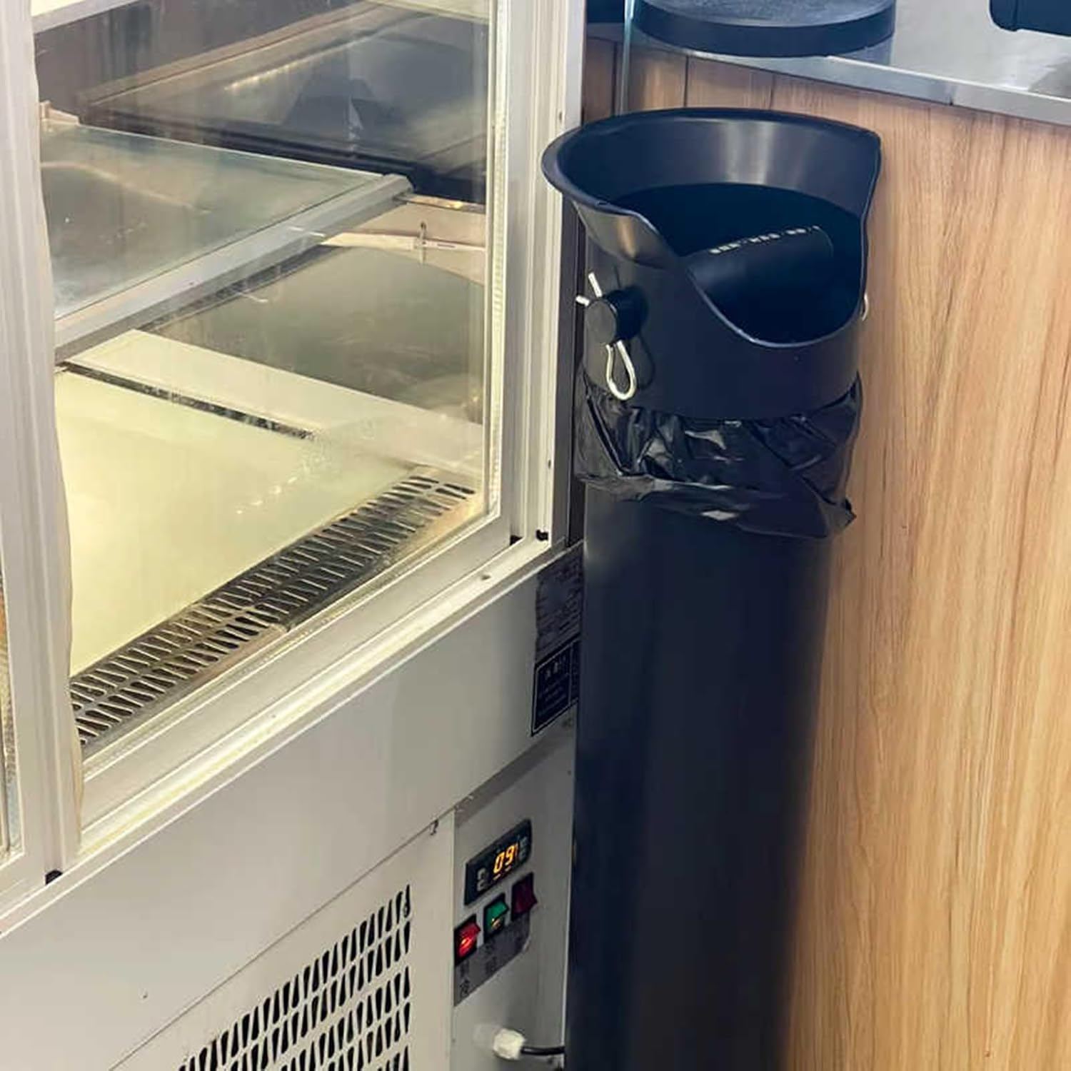 Floor Standing Coffee Knock Box, Large Capacity,With Towel and 10 Garbage Bags, for Household Milk Tea Shop Bar(Black) - White image number 4