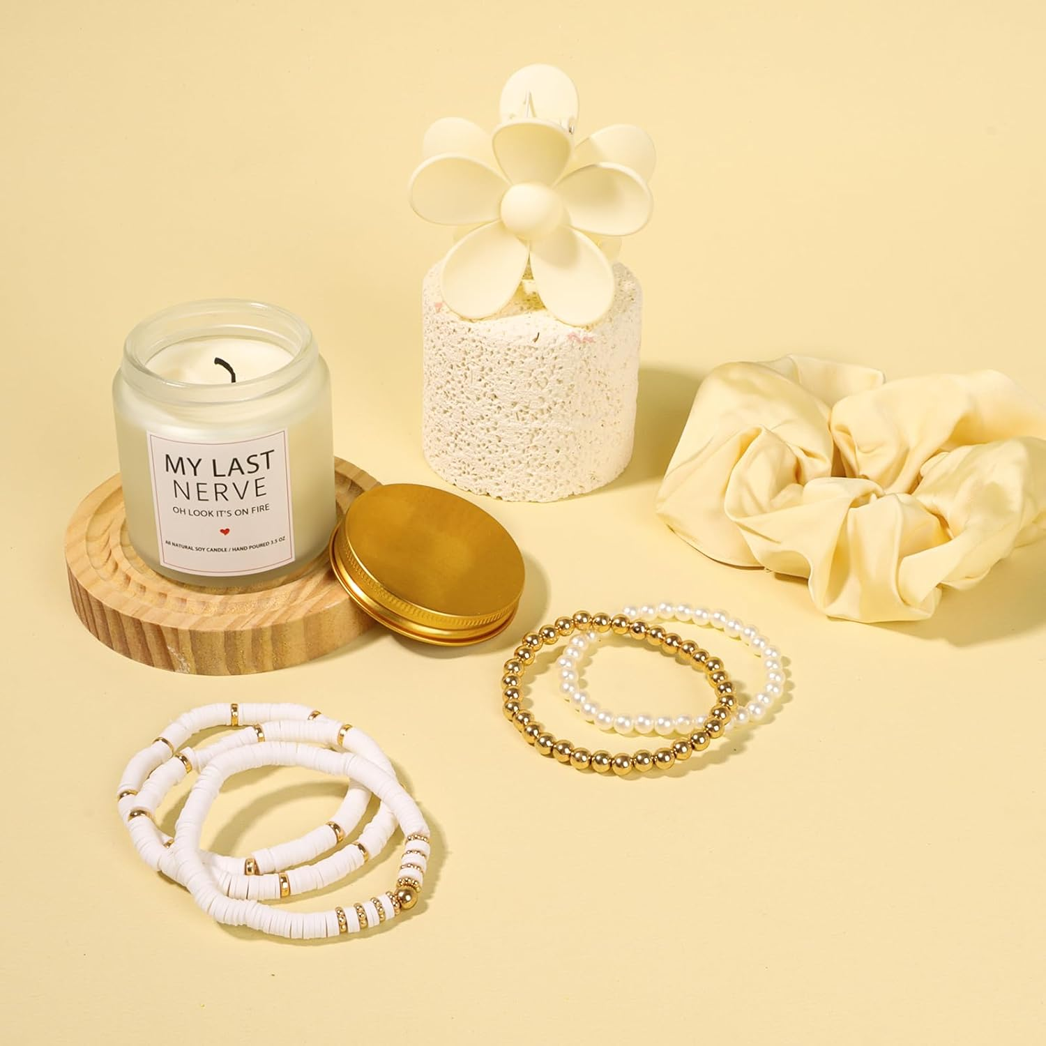 Gifts for Teen Girls，Birthday Gifts for Teen Girls, Girls, Unique Cute Birthday Gifts Box for Girl, Her, Sister, Daughter, Friends, Ideas Cute Daisy Aesthetic Glass Cups Gifts (Beige-Yellow) - Beige-Yellow image number 5