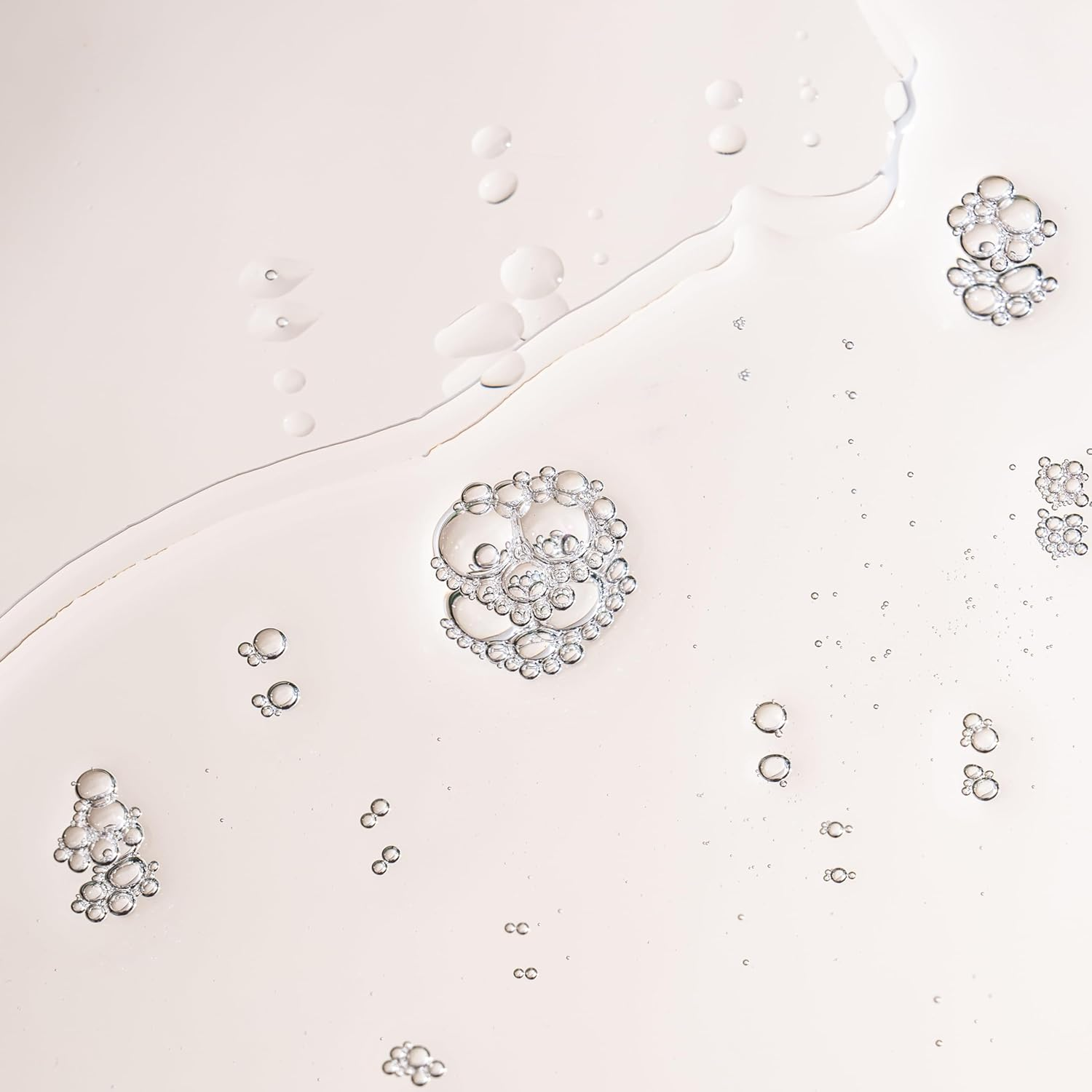 Cetaphil Healthy Renew Micellar Cleansing Water 160Ml, Make up Remover for Sensitive Skin, Provides 24 Hour Hydration, Dermatologist Tested. image number 3