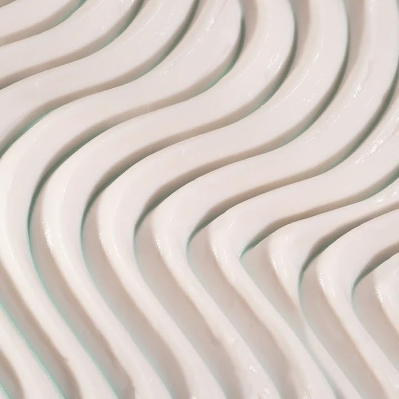 Q+A Collagen Body Butter: Luxuriously Rich, Intensely Moisturising Vegan Formula with Hydrolysed Vegetable Protein, Shea Butter, Squalane, and Golden Pear and Grape Scent for Soft, Supple Skin, 200Ml image number 6