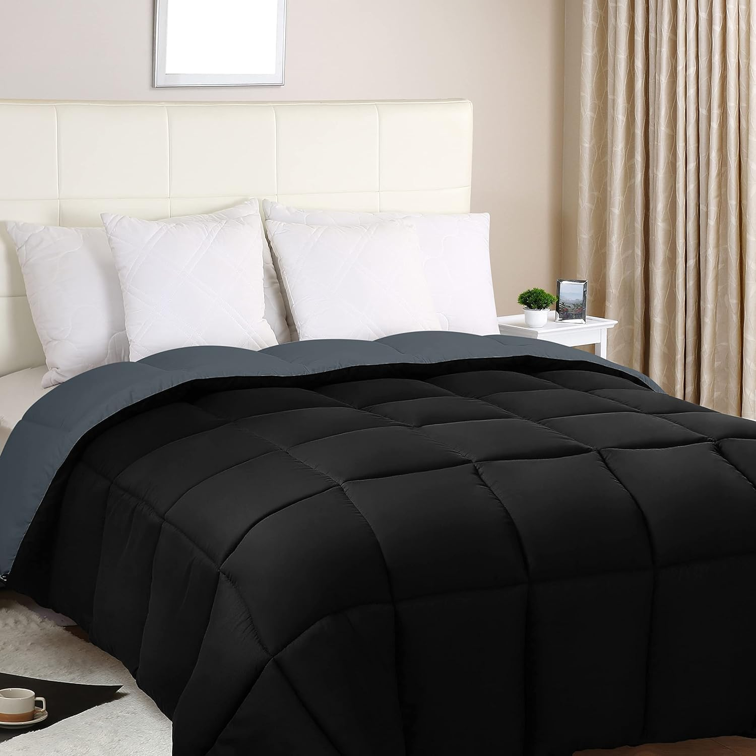 NY Threads Lightweight Double Duvet, 200 GSM All Season Soft Comforter, Box Stitched Microfiber Quilt (Black/Grey, Double - 200X200 Cm) image number 1