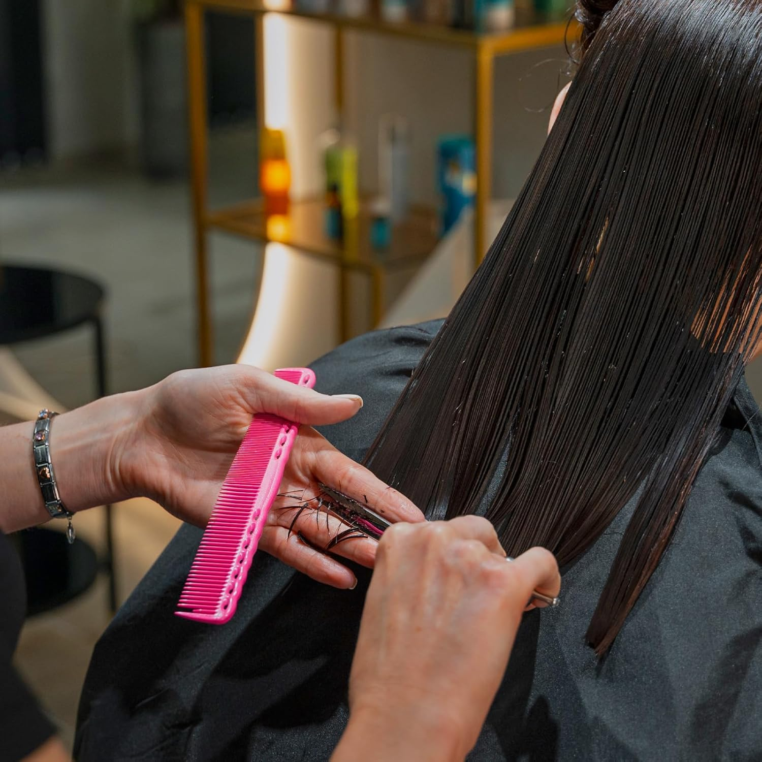 Pack of 6 Carbon Hair Cutting Combs, Colour, 2-In-1 Carbon Comb, Colourful, Carbon Styling Comb, Antistatic Hair Comb, Styling Combs for Men and Women, Thick, Thin, Curly, Straight Hair (Colour) image number 3