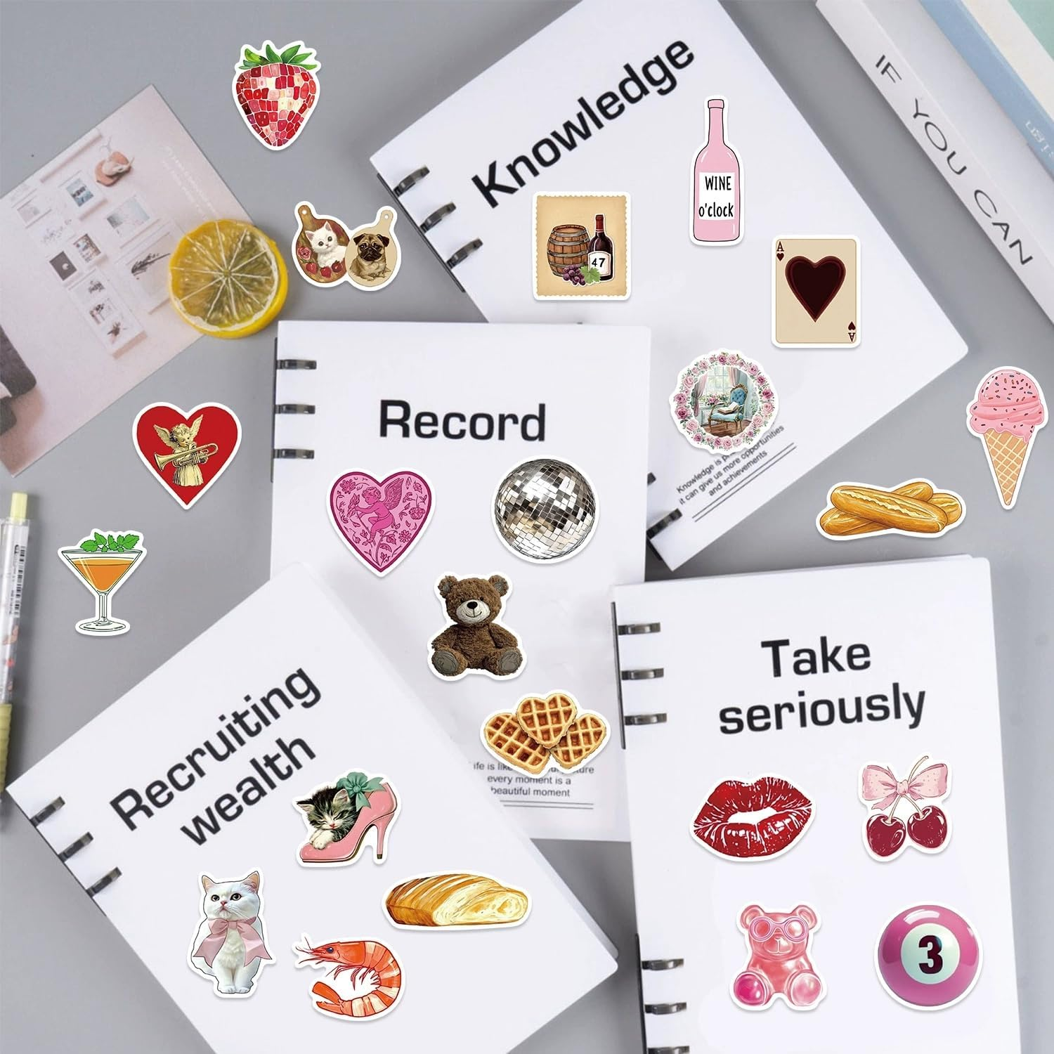 100Pcs Aesthetic Vinyl Stickers,Y2K Retro Graffiti Stickers,Waterproof Sticker for Phone Laptop Bottles Skateboard Computer Phone Luggage Guitar Gifts Sticker for Kids Teens Girls