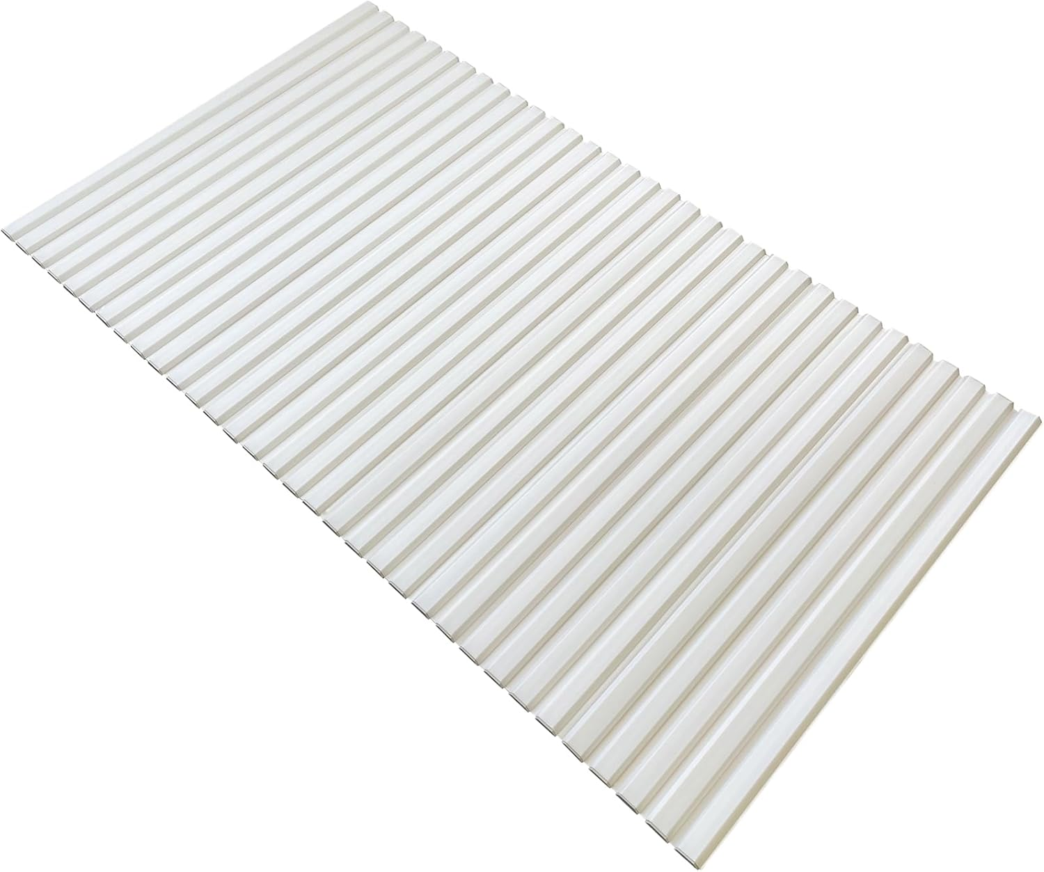 Mie Sangyo Lightweight Shutter Type Bath Lid, Product Size (Approx.) 31.5 X 56.7 Inches (80 X 142.5 Cm), White, Mildew Resistant, Made in Japan