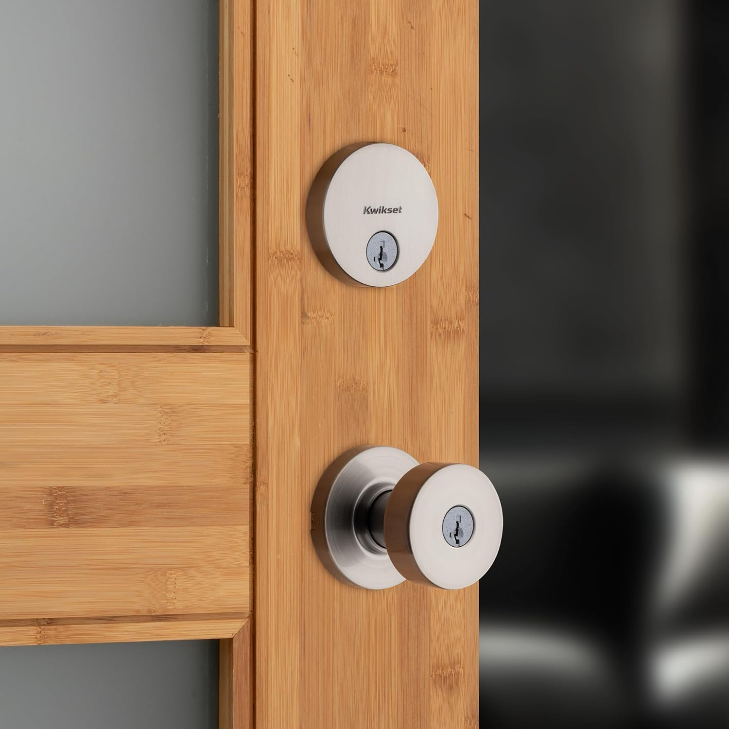 Kwikset 991 Pismo Keyed Entry Knob and Single Cylinder Deadbolt Combo Pack Featuring Smartkey and Microban in Satin Nickel image number 3