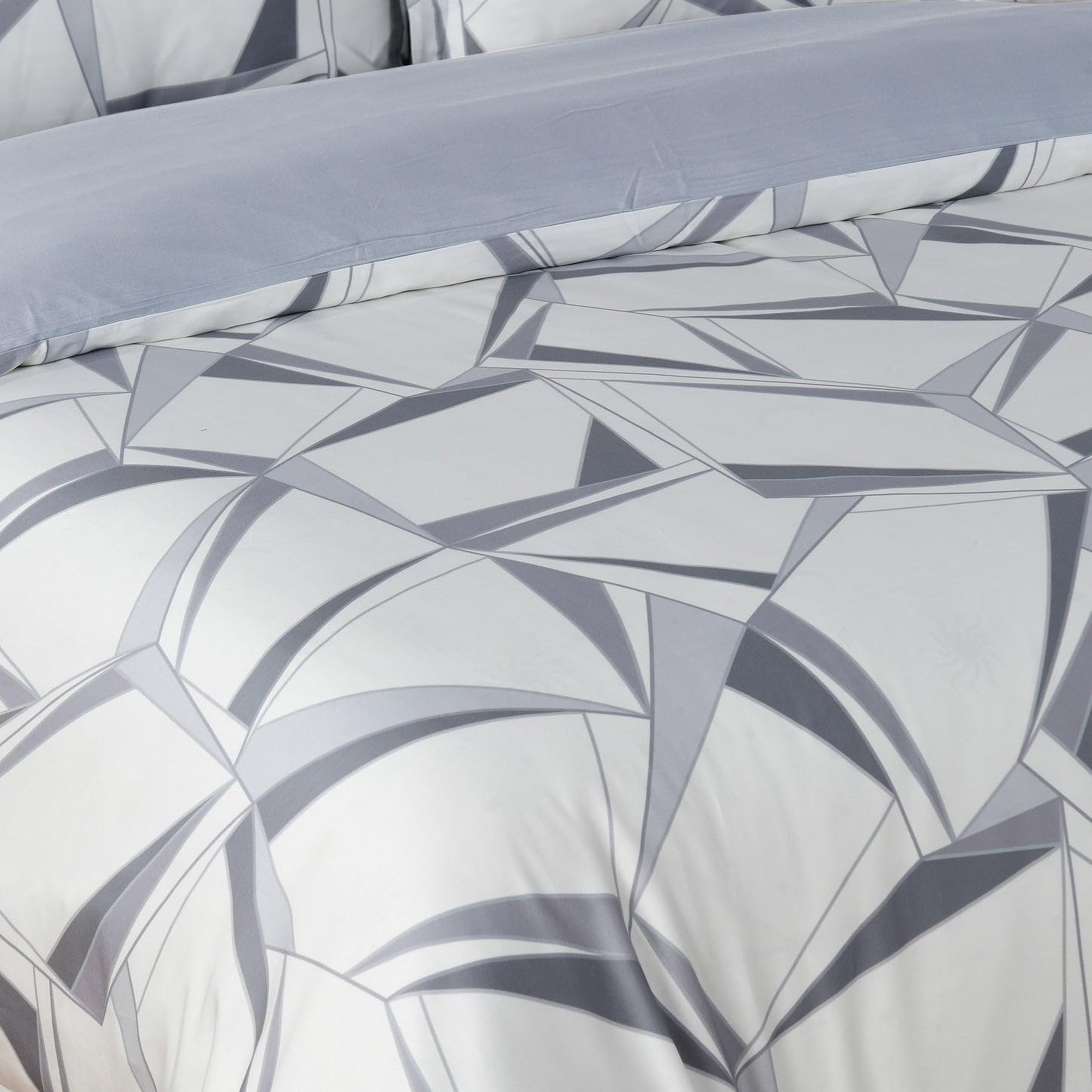 Majestic Giftware Madison Linen 6-Piece Queen Size Duvet Bedding Set (BL500-Q-2) | Tokyo Comfort - Ash 300 Thread Count Cotton Sateen | 1 Fitted Sheet, 1 Duvet, 4 Pillowcases | Soft & Luxurious image number 3