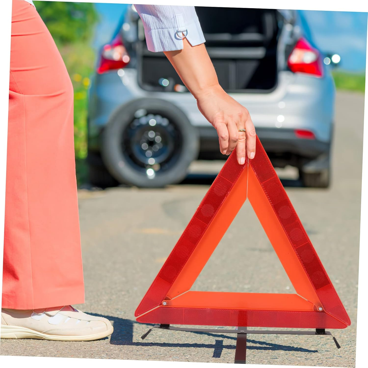 Hohopeti Reflective Warning Triangle Safety Triangles for Road Easy to Store Car Use Kit