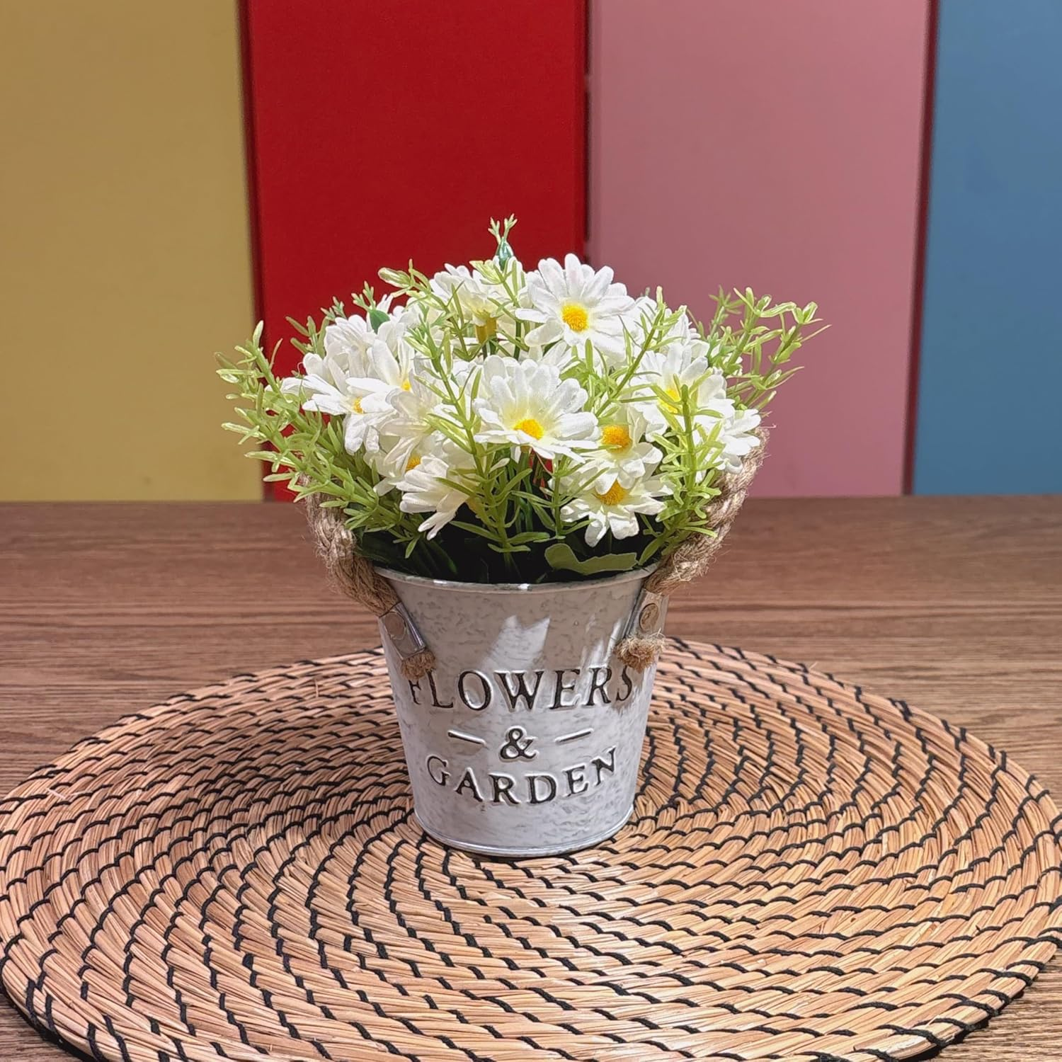 Midrodlle Artificial Potted Flower for Home Office D&eacute;cor-White Daisy with Metal Bucket