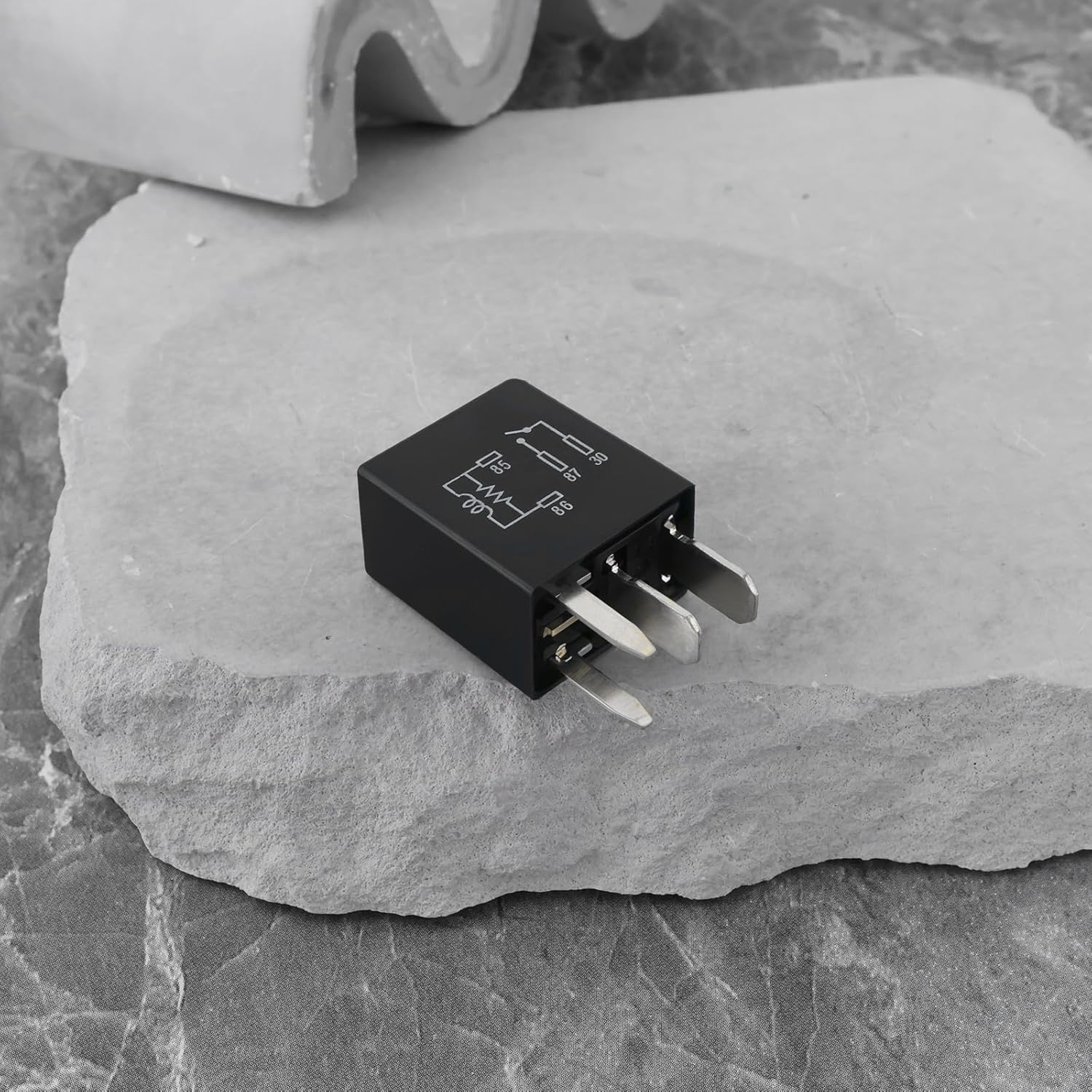 YINETTECH 2Pcs 871E-1A-D-R1 U15 12VDC 35A 4 Pin ISO Normally Open Micro Car Relay for Cars Trucks Industrial Equipment