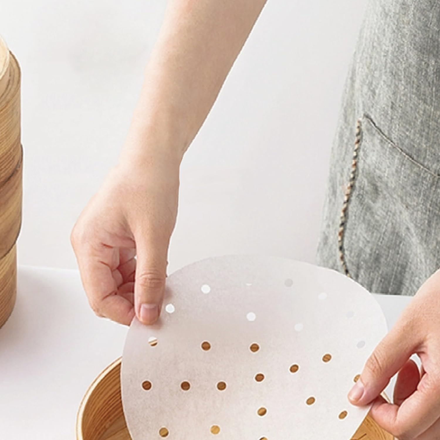 200Pcs round Bamboo Steamer Pieces of Dumpling Paper,10In/25.4Cm Steamer Liner with Holes, Paper Parchment Paper for Air Frying and Baking image number 2