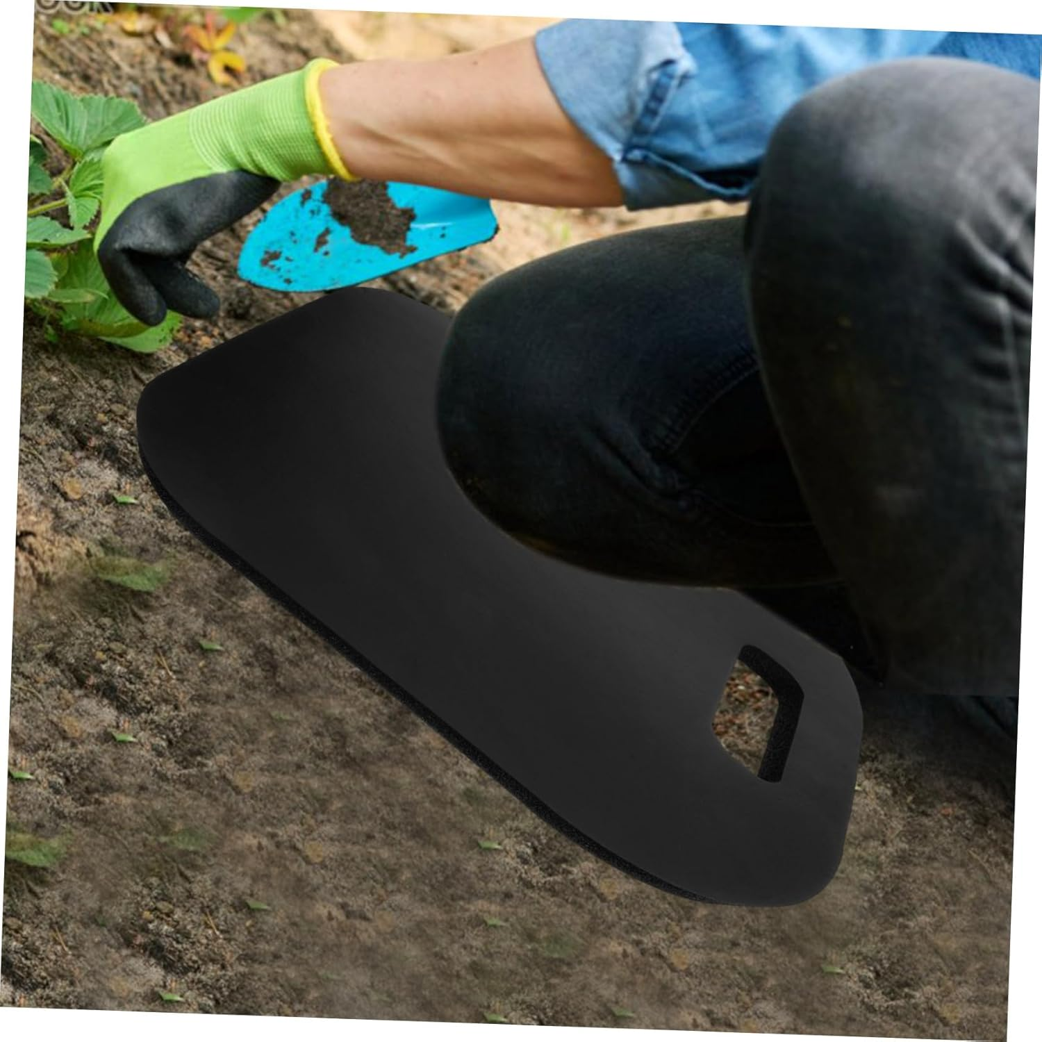 Portable Cushion for Kneeling Thick Gardening Mat Comfortable Outdoor Seat Pad for Camping and Garden Work image number 4