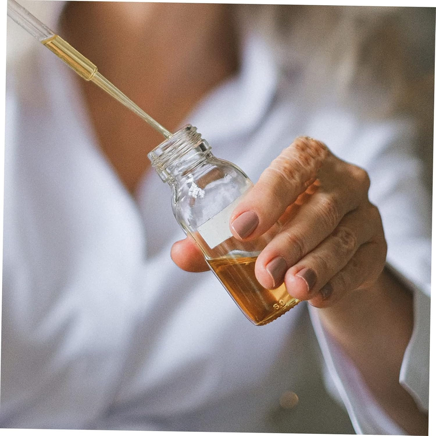 Ciieeo 15Pcs Small Essential Oil Bottles Medicinal Liquid Perfume Sample Bottles Glass Vials for Essential Oil Makeup and Skincare Products