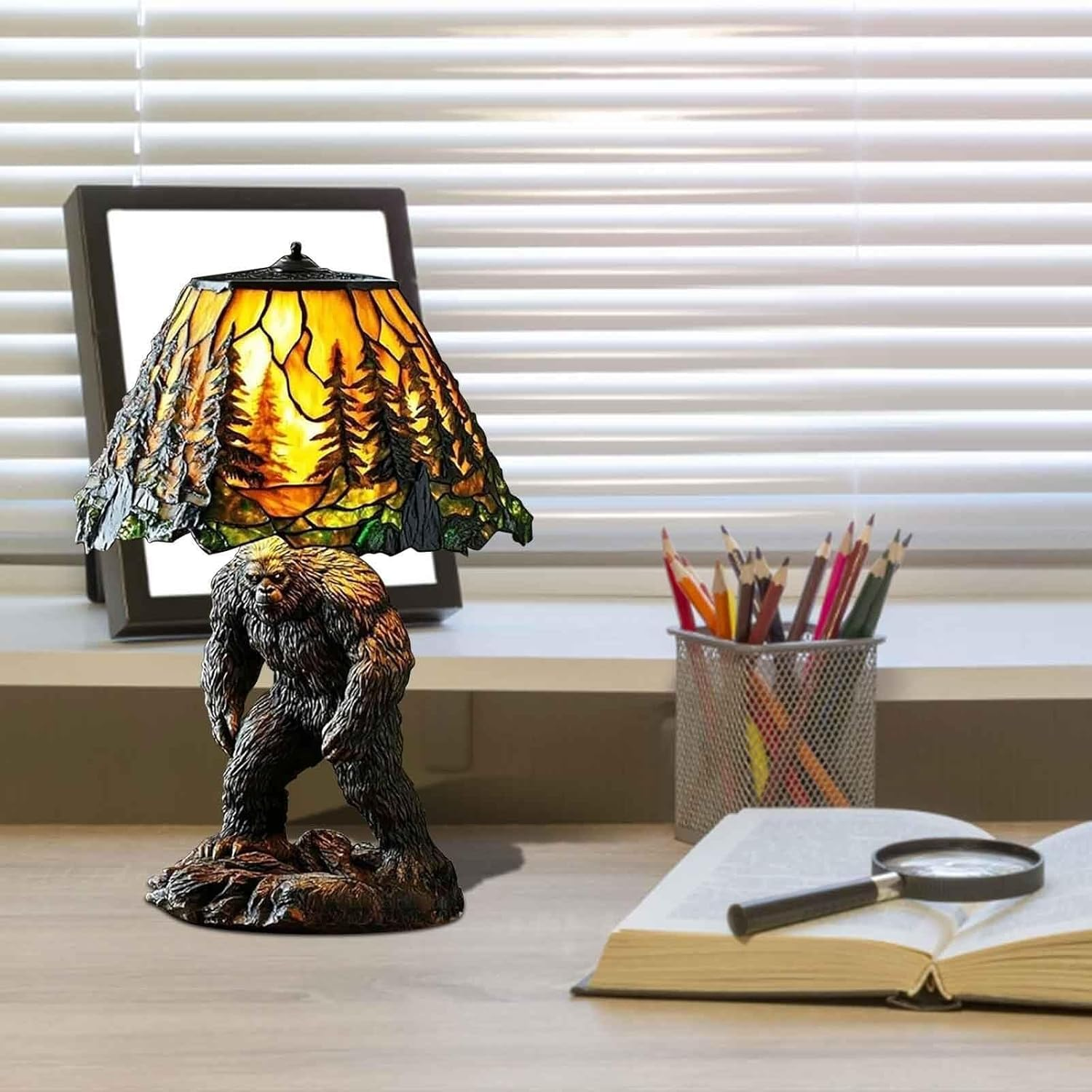 Gorilla Table Lamp, Animal Series Night Light, Handcrafted Stained Resin Animal Desk Lamp, Unique Home Decor Gift(20Cm) image number 5