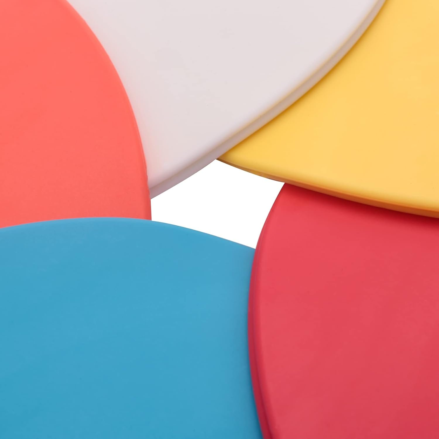 Hcskoss 10Pack Spot Markers Flat Disc Markers Poly Vinyl Spot Markers Non- Spots Markers Agility Markers Floor Dots Football Basketball Sports Speed Agility Training Markers for Sports Training image number 3