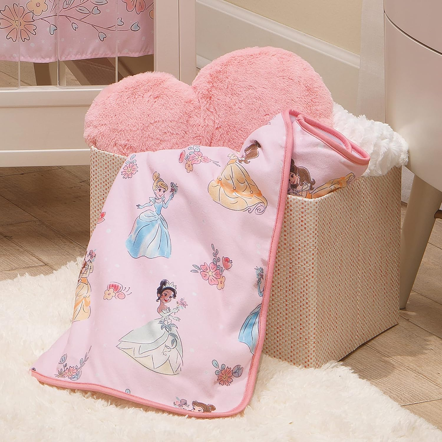 Disney Princesses Baby Blanket image number 3
