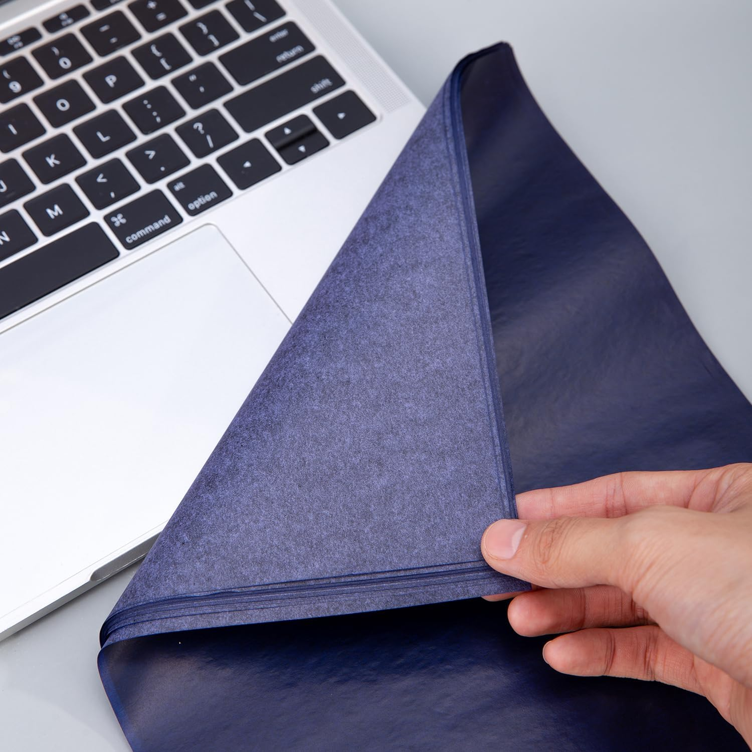 Deli Carbon Paper, Blue, A4 Size (100 Sheets) image number 6