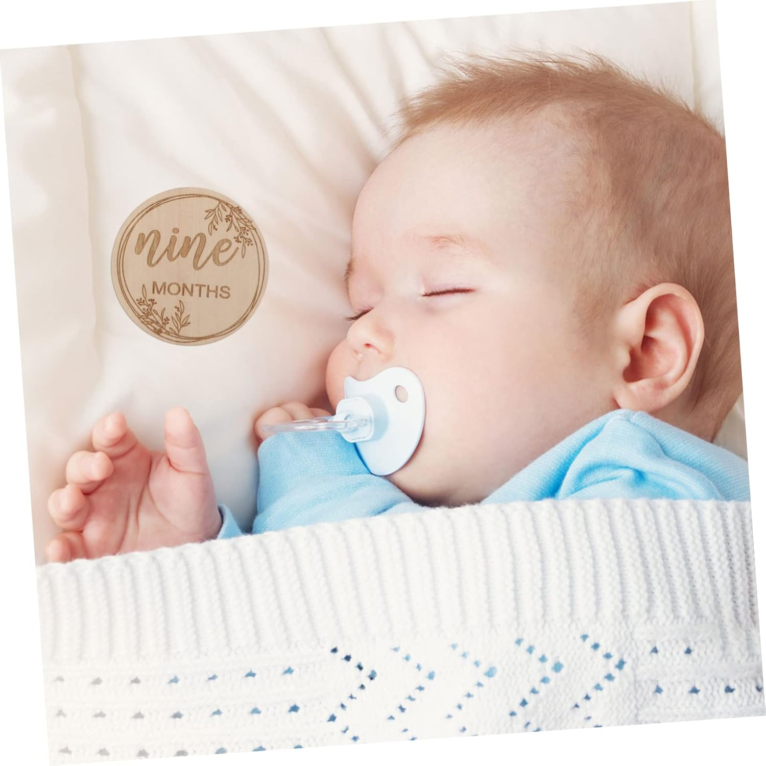 YARNOW 1 Set Newborn Milestone Cards Beautiful Wooden Growth Cards for First Year Unique Photo Props to Track Growth Safe and Healthy Material image number 6