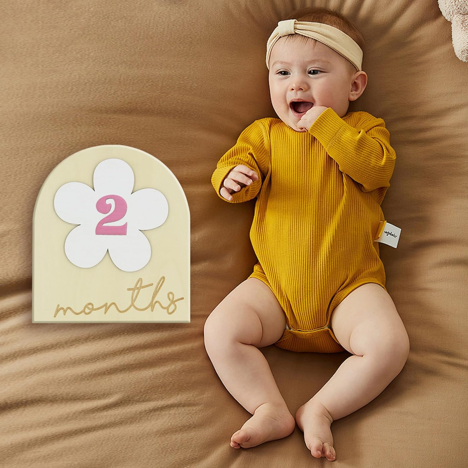 Flower Monthly Baby Milestone Cards, 1-12 Months Interchangeable Month Baby Milestone Signs, Months Baby Milestone Wooden Circles, Baby Announcement Sign, Newborn Photo Props (Wooden) image number 4