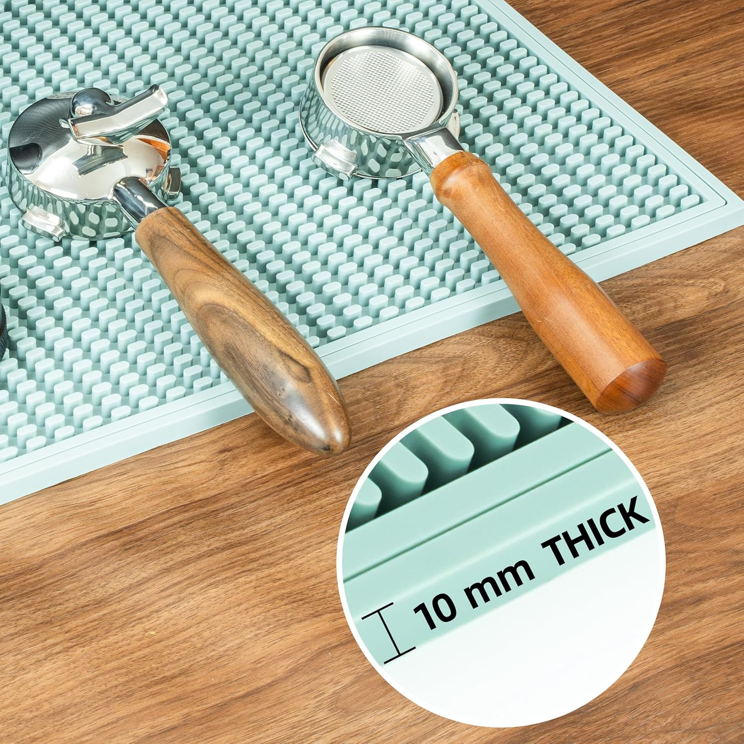 NEOUZA Silicone Bar Mat for Countertop, Heat-Resistant and Spill-Proof Bartending Mat, Modern Minimalist Style Cup Coaster for Home Bar and Coffee Bar (60&times;38Cm/Combined/Black) image number 6