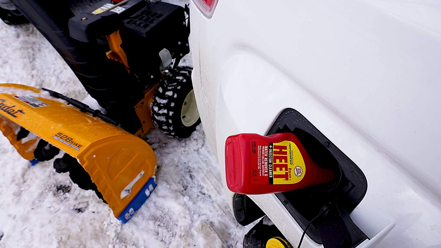 Heet Iso-Heet Water Remover and Premium Fuel Line Antifreeze + Injector Cleaner Helps Increase Gas Mileage Improves Engine Performance Year round Performance, 12 Fl. Oz. (28202), Red