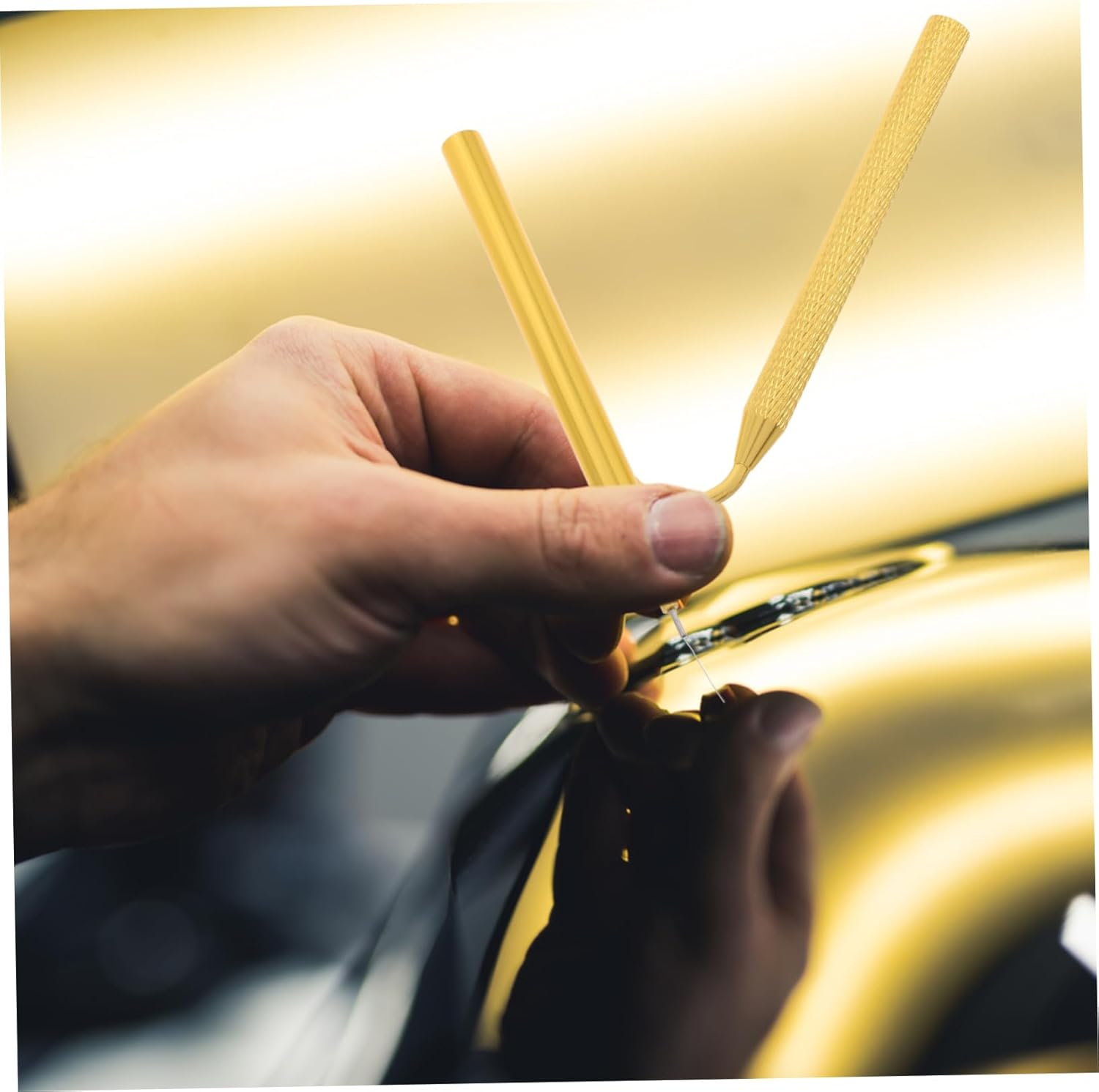 2Pcs Automotive Paint Tool Fine Tip Paint Pen for Vehicle Scratch and Chip Repair Easy to Use Car Applicator for Precise Elegant Design