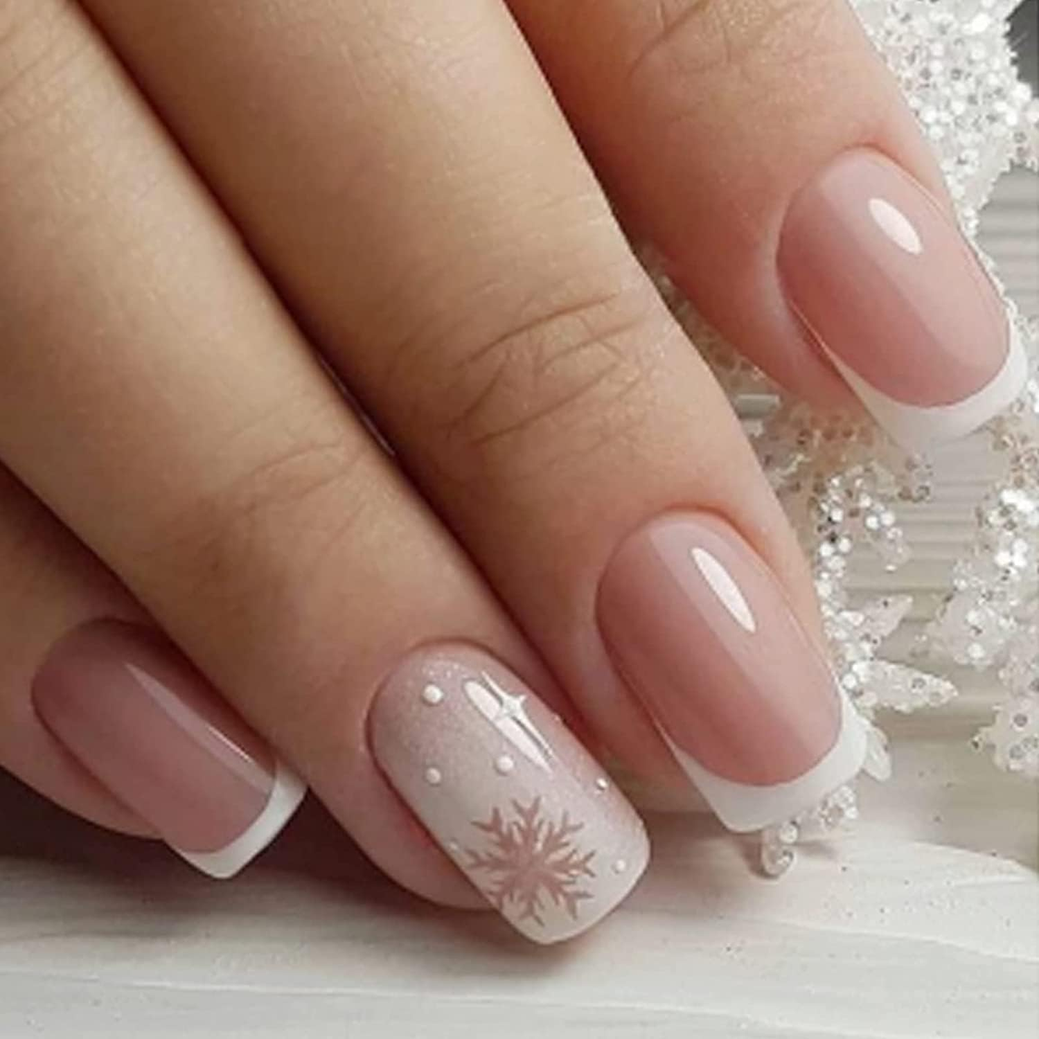 Christmas Press on Nails Short Square Fake Nails French Tip Acrylic Nails Cute White Snowflake Full Cover Stick on Nails Xmas Manicure Decorations False Nails for Women Girls image number 3