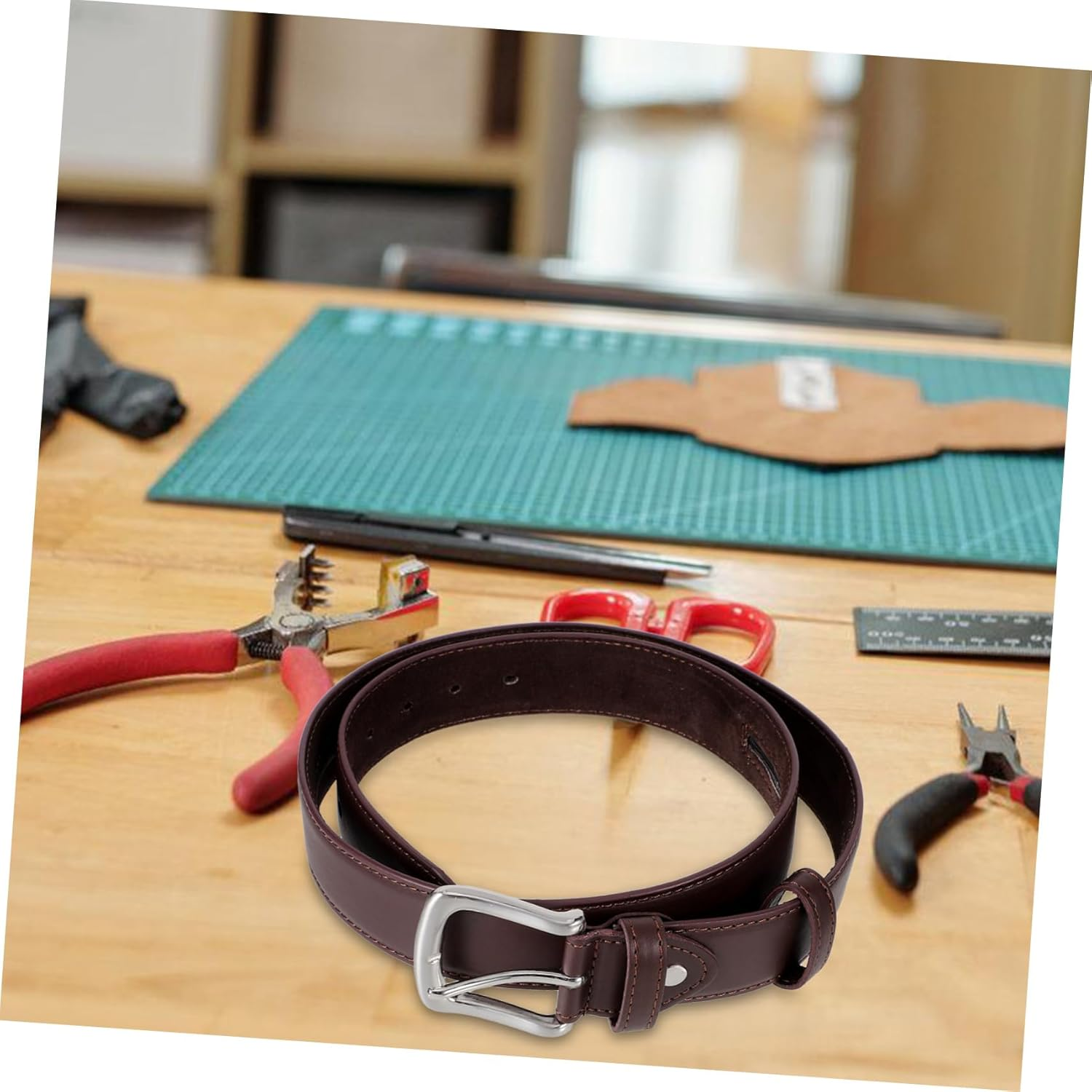 Kisangel Secure Waist Wallet Rfid Belt Money Belt for Travel Hidden Compartment for Men Women image number 4