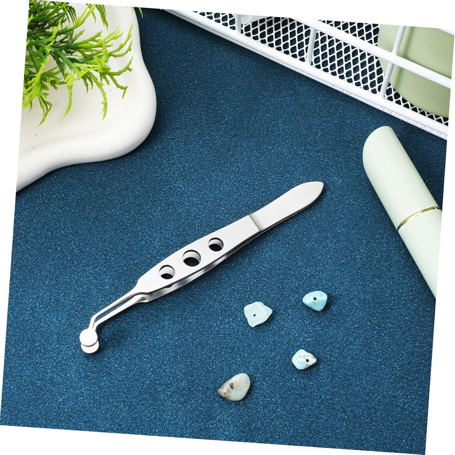 Meibomian Gland Expressor Tweezers with round Tips for Eyelid Massage and Stye Removal Eyelid Forceps Comfortable Fit for Men and Women Easy to Clean image number 2