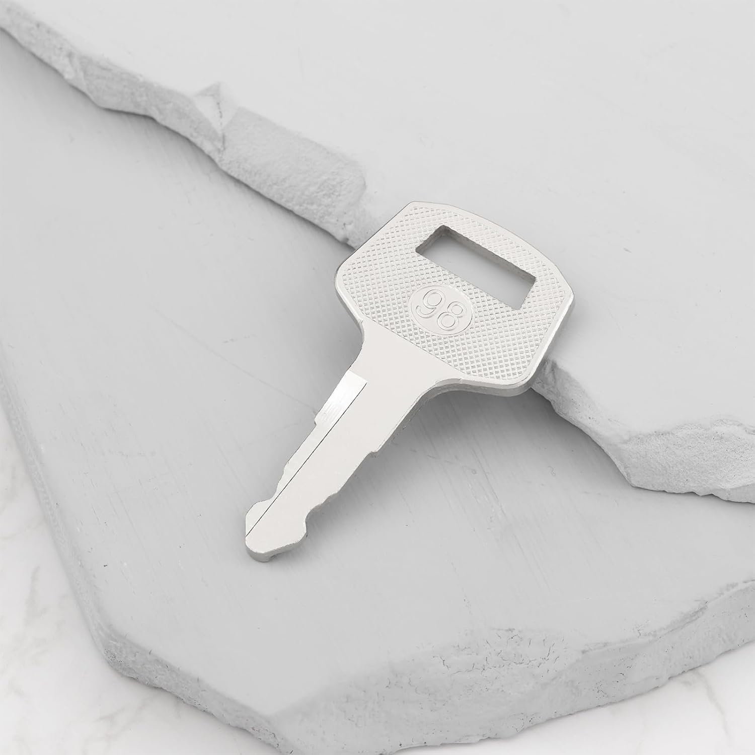 5 Pcs Diesel Engine Ignition Keys TC832-31810 1900-0914 Compatible with Kubota BX1880 BX1880-1 BX2380 image number 1