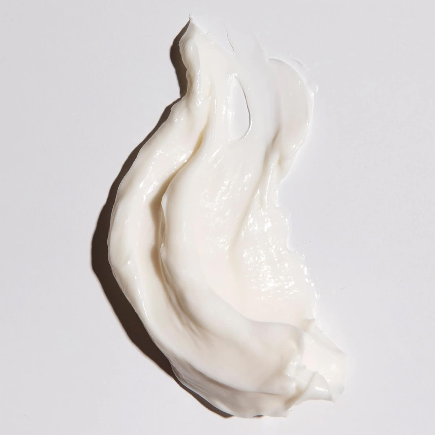 OUAI Fine to Medium Hair Treatment Masque - Hair Mask for Hair Repair, Hydration and Shine - with Shea Butter, Keratin and Panthenol - Paraben, Phthalate and Sulfate Free Hair Care (8 Fl Oz) image number 3