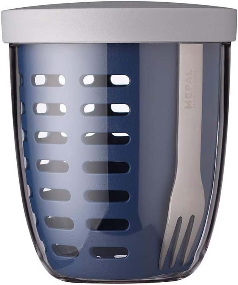 Mepal Overnight Oat Jar - Mini - Practical Yoghurt Cup & Muesli Cup - Separate Compartments for Yoghurt & Muesli - Suitable for Freezer, Microwave & Dishwasher - 300 Ml + 120 Ml - Nordic Sage