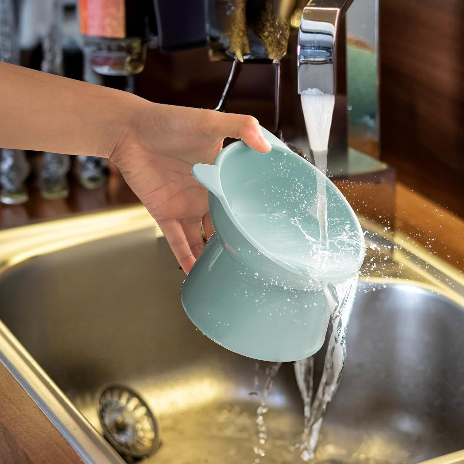 1Pc Tilted Elevated Cat Food Bowl,Anti Vomiting Cute Shallow Cat Bowl,Small Ceramic Raised Pet Bowl,Tilted Raised Food Bowl Anti-Vomiting