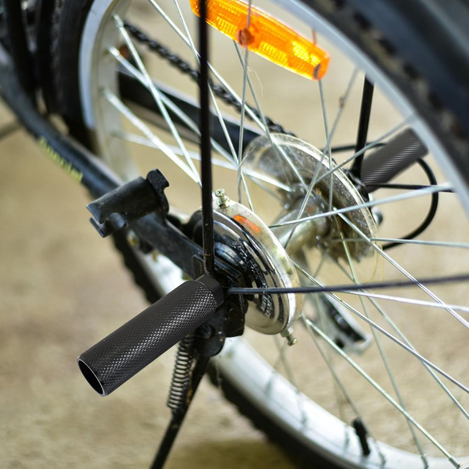 Blingkingdom 2PCS Aluminium Alloy Bike Foot Pegs, Black, Universal Fit, Front/Rear, Mountain Bike image number 1