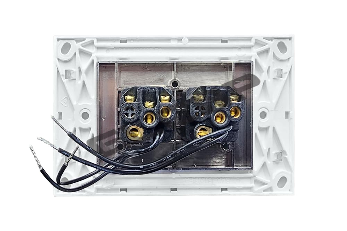 Elcop Sapphire Series Real Glass Powerpoints and Push Button Switches with LED (2 Gang Glass Push Button Blue LED Switch) image number 1